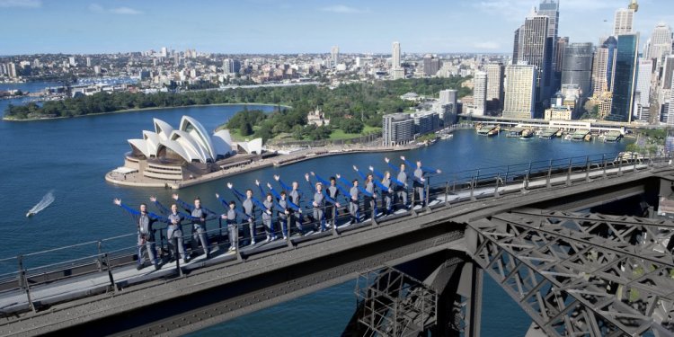 About us - BridgeClimb