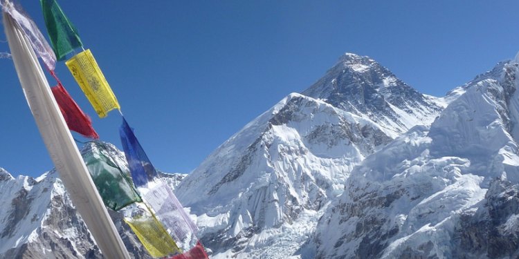 Everest Trekking