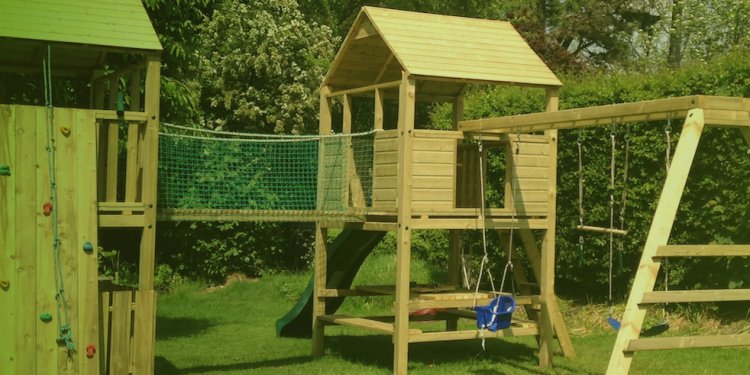 Wooden Climbing Frame & Tree