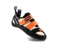 Indoor climbing shoes